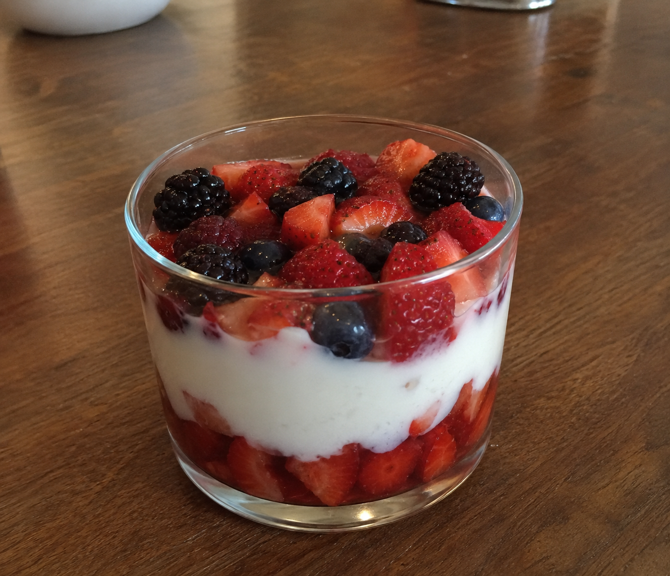 Copa de Gelatina con Frutas